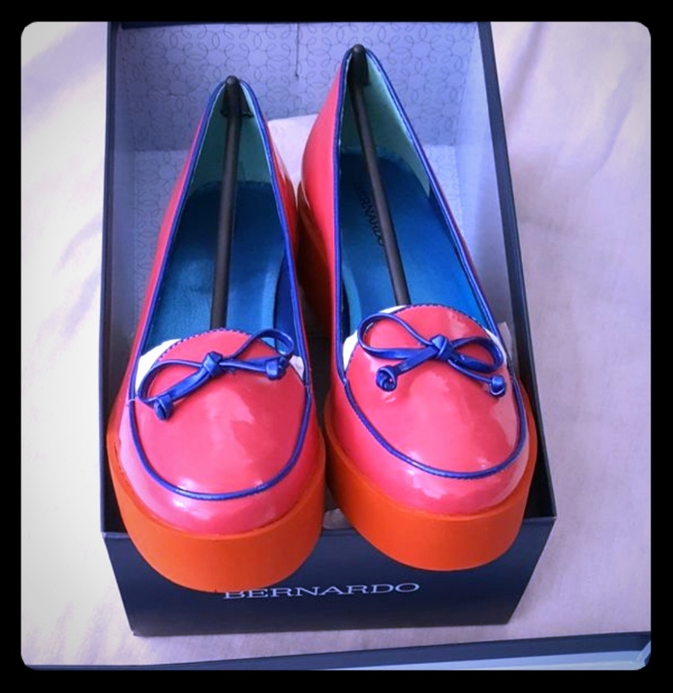 Woman's shoes